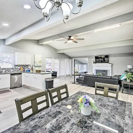Spacious Cedar Creek Lake Getaway With Deck And Dock!